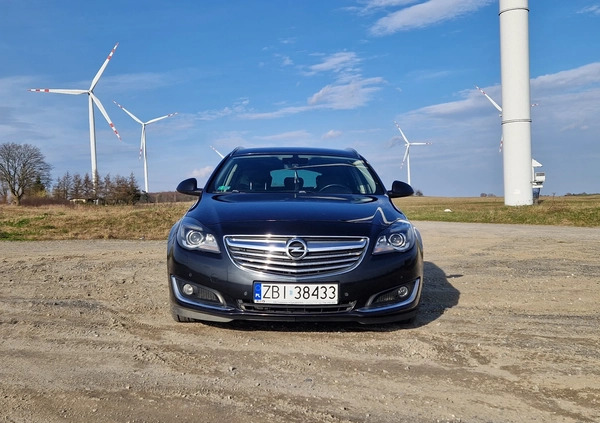 Opel Insignia cena 28500 przebieg: 267000, rok produkcji 2013 z Białogard małe 326